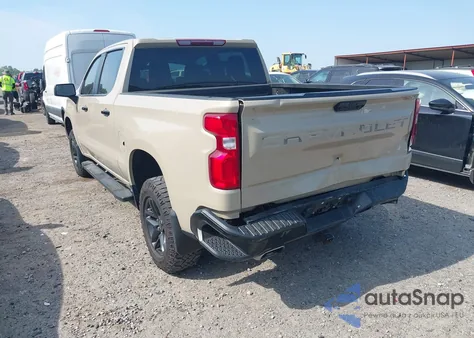 2022 Chevrolet Silverado 1500 4Wd Short Bed Lt Trail Boss/4Wd Standard Bed Lt Trail Boss from USA, damaged, VIN 3GCUDFED1NG683382